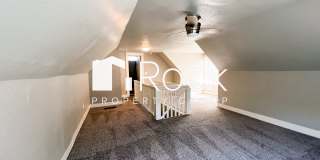 Must See 3 Bedroom/3 Bathroom Home near Edgemere Park Gallery 17