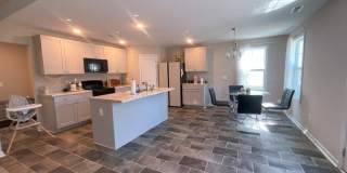 3704 Stone Street Hope Mills, NC 28348~Heritage Park Village Gallery 11