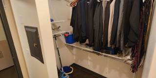 Downtown Saint Paul DREAM Loft-  Close to work, coffee, bars, restaurants, and light rail Gallery 16