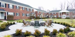 Alister Morristown Gallery 16