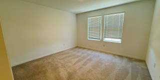 Townhome in The Townhomes of River Landing Gallery 27