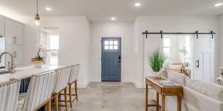 104 Cardinal Woods Court Gallery 3