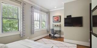 519 N Highland Avenue NE Gallery 15