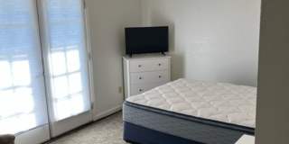 Nice 5 bedroom home with a large garage. Nice 5 bedroom home with a large garage. Gallery 11