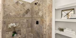 417 E Hildebrand Gallery 15