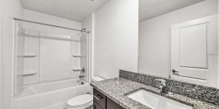 2871 SILVER SCALLOP Loop Gallery 14
