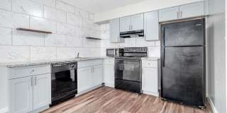 Top Location! Right in the heart of beautiful downtown Boerne! Gallery 2