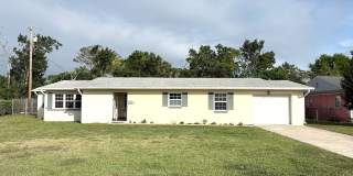 Beautifully Remodeled Home with Fenced Backyard! Gallery 1