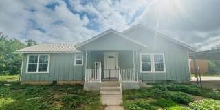 3210 Lake Drive Gallery 1