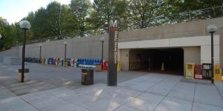 GREAT LOCATION!! Stunning 3BD/3.5BA luxury 4-level townhouse! Gallery 103