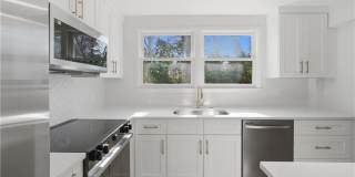 2413 Charleston Oaks Lane 2413 Charleston Oaks Lane Gallery 3