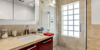 10090 Bay Harbor Ter Gallery 32