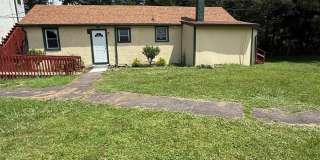 35 Keystone Road unit: 4 Maple Gallery 1