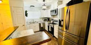 380 Explorer Court Gallery 8
