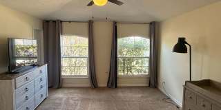 3 Bedroom / 2 Bath / POOL HOME - FULLY FURNISHED Gallery 7