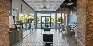 Student Housing - Yugo Urbana Illinois Gallery 5