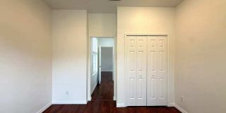 9512 Greenpointe Drive Gallery 40