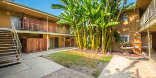 20353 Saticoy St. Gallery 78