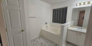 2719 TAYLOR HILL Drive Gallery 18