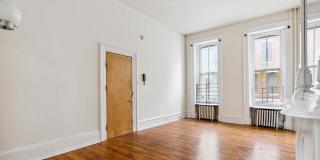 2316 SPRUCE Street Gallery 5