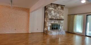 547 Fairway Dr Gallery 9