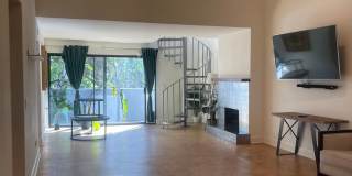 Hollywood Luxury 2 Bed Condo! Gallery 4