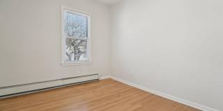 403 Abington Avenue Gallery 18