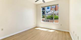 Archstone Fremont Center Gallery 16