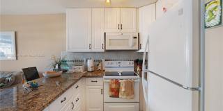 1000 SW 11th Ave Gallery 7