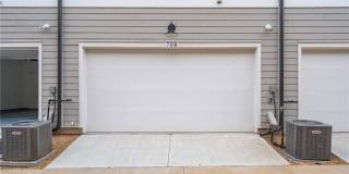 708 Stickley Oak Way Gallery 33