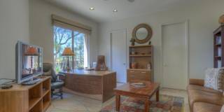 34125 N BOULDERS Parkway Gallery 25