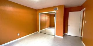 10802 Grape Street Gallery 14