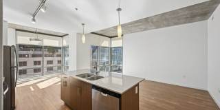 Cadence Union Station Gallery 42