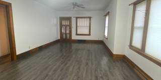 3 bedroom 1 1/2 bath home at 905 Baltimore St Waterloo Gallery 3