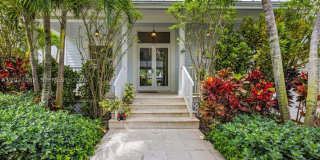 1074 NE Little River Dr Gallery 1