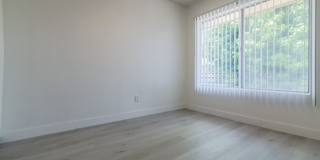4060 Stevely Avenue Gallery 7