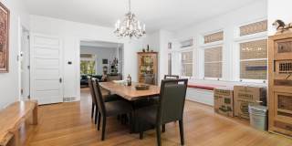 Stunning 5 Bedroom 2.5 Bathroom Home in Squirrel Hill Gallery 18