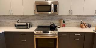 South Lake Union / Queen Anne Condo at the Lakewest Gallery 13