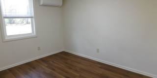 421 Church Street conveniently located between New Bern & MCAS Cherry Point. Gallery 16