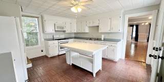 Beautiful 3 BR 1.5 BA Leominster SFH Gallery 1