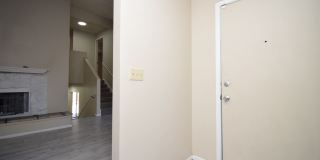 Quiet 3 bed Duplex in Murray –  Near Ski Resorts with Mountain Views!! Gallery 9