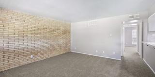 Premier Gardens Apt. Gallery 27