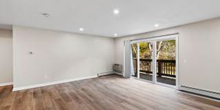 Super Spacious Newly Renovated 1-Bed 1-Bath Cranston! Gallery 3