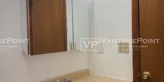 417 Dousman Street - 7 Gallery 11