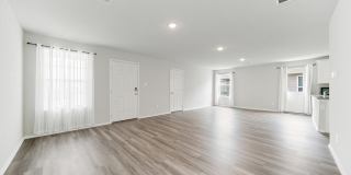 6534 Augustus Magee Gallery 8
