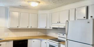 Welcome to your Florida retirement dream in desirable Hollywood Estates. Gallery 8