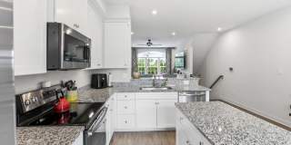 4915 Crest View Drive Gallery 15