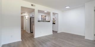 Tuscany Square Apartments Gallery 2