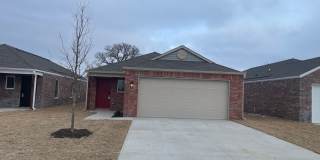 PRE-LEASING NOW! Modern Three Bedroom | Two Bath Home in Barberry Court Gallery 4