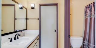 AVAILABLE NOW!! 2 Bed 2 Bath Fully Furnished Condo in Palm Springs! ****MOVE IN SPECIAL! 50% OFF ONE MONTHS RENT**** Gallery 16